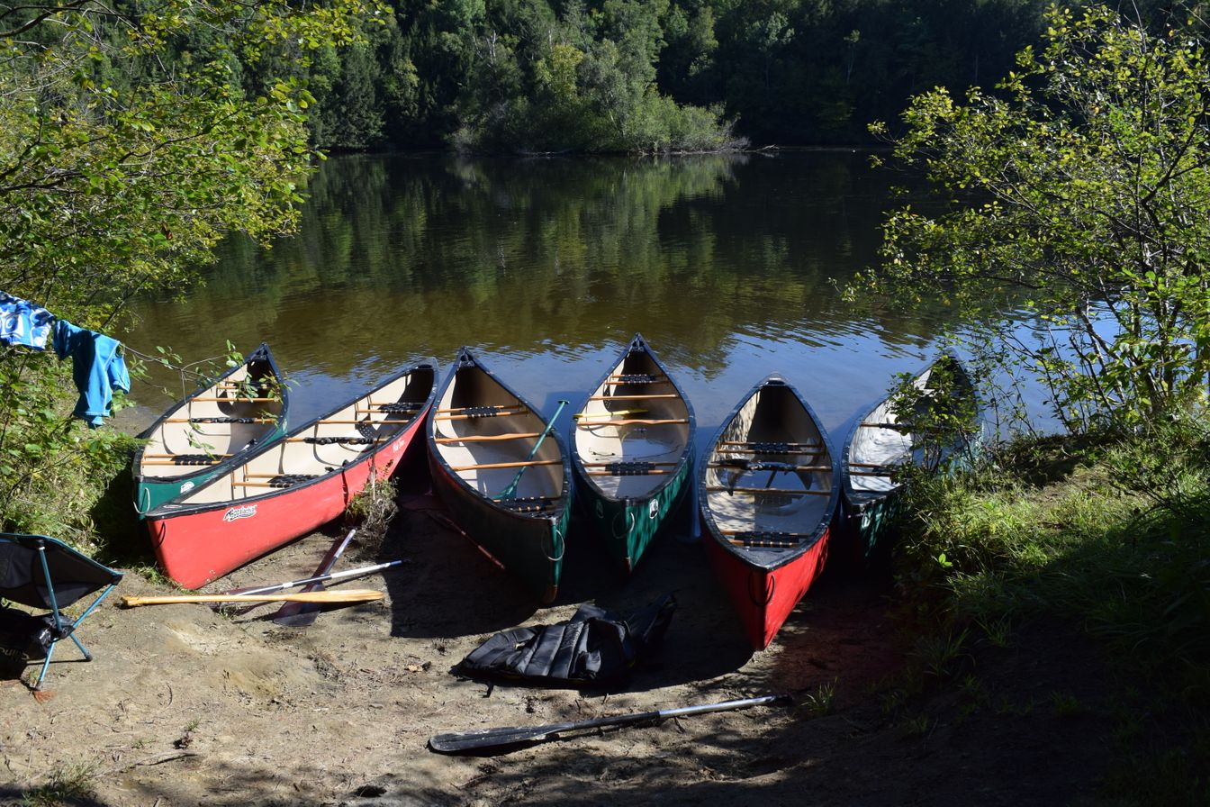 Thetford Outdoor Program Featured on NH PBS “Windows to the Wild” Thetford Outdoor Program Featured on NH PBS “Windows to the Wild”